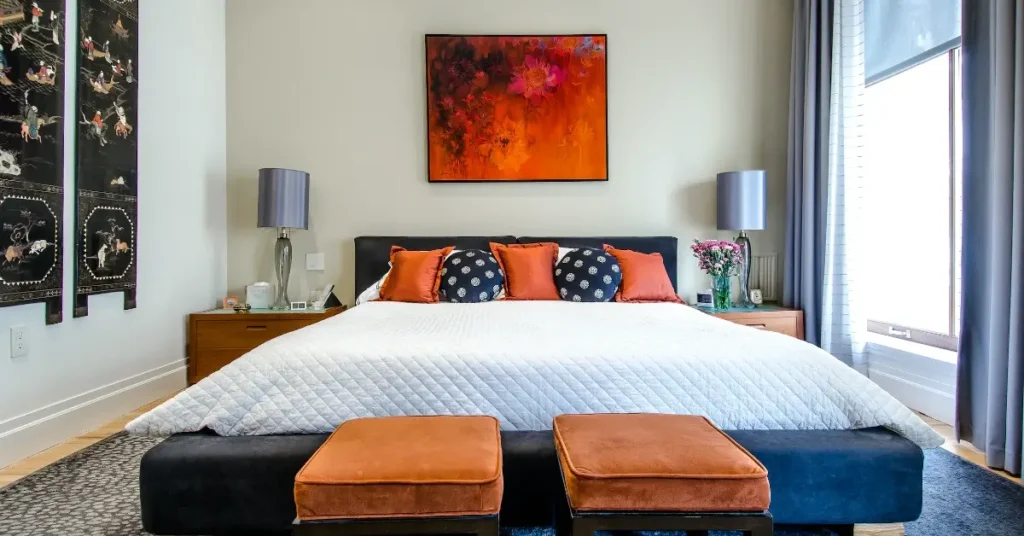 Masculine Bedding Sets: Upgrade Your Bedroom with These 4 Stylish Picks 6 masculine bedding sets for bachelor pad