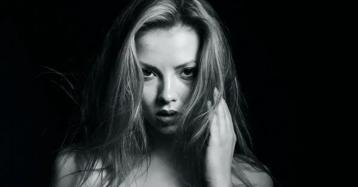 unleash your inner femme fatale